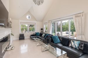 Photo 8- click for photo gallery